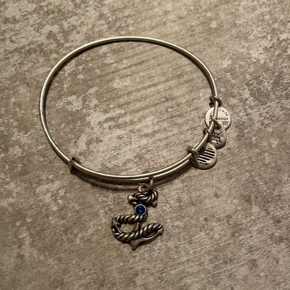 Anchor Bracelet - Picture 1 of 1